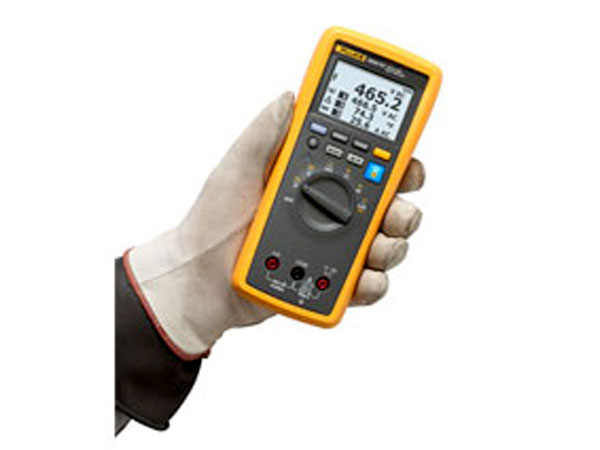 Fluke 3000 FC 系列無線萬用表